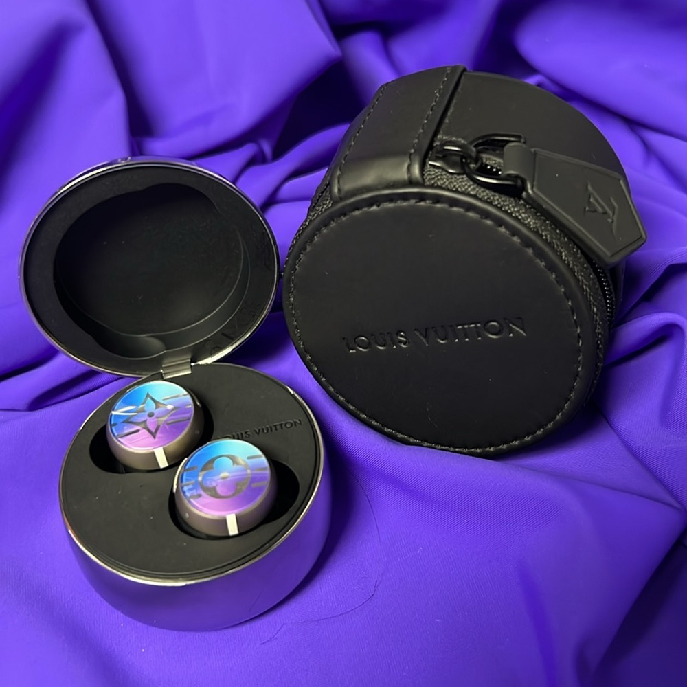 LV x Master & Dynamics Tambour Wireless Earbuds
